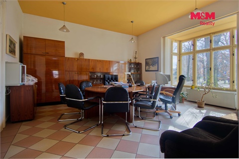 Prodej rodinného domu, 400 m² - 20