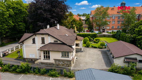 Prodej rodinného domu, 400 m² - 2