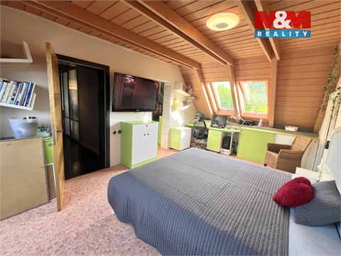 Prodej rodinného domu, 214 m² - 20