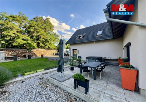 Prodej rodinného domu, 214 m² - 26