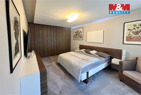 Prodej rodinného domu, 214 m² 8