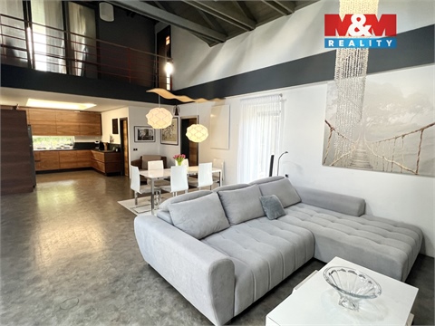 Prodej rodinného domu, 214 m² - 2
