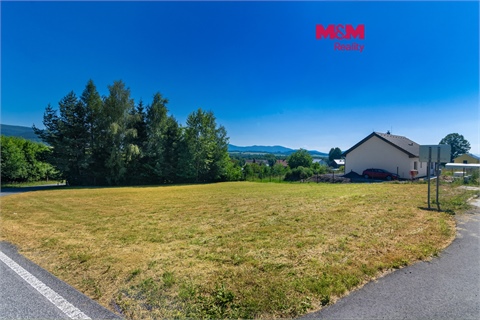 Prodej stavebního pozemku, 1 229 m² 0