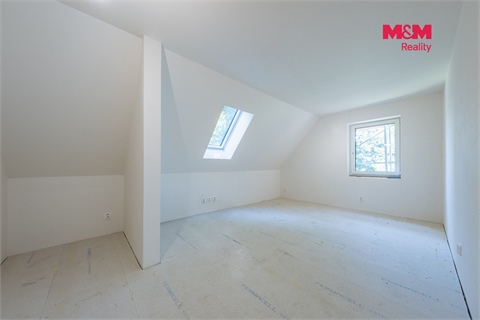 Prodej rodinného domu, 99 m² 12