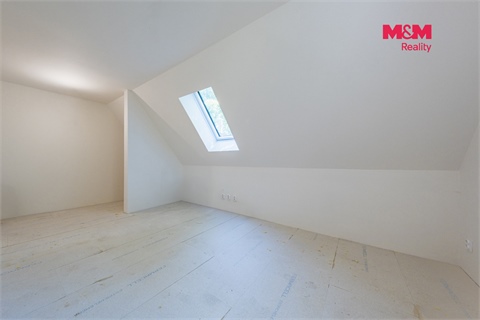 Prodej rodinného domu, 99 m² - 12
