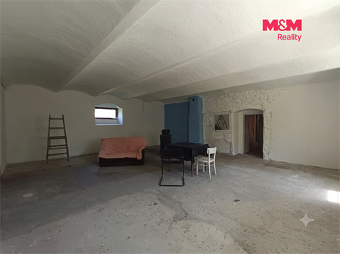 Prodej rodinného domu, 210 m² - 2