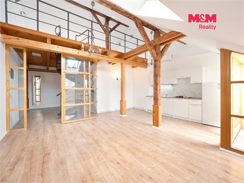 Pronájem bytu 3kk, 104 m² - 2