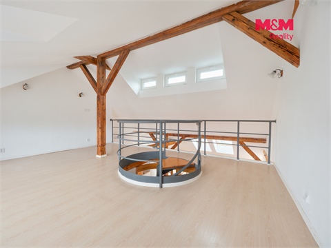 Pronájem bytu 3kk, 104 m² 6