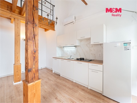 Pronájem bytu 3kk, 104 m² 4