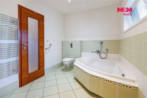 Prodej rodinného domu, 173 m² - 10