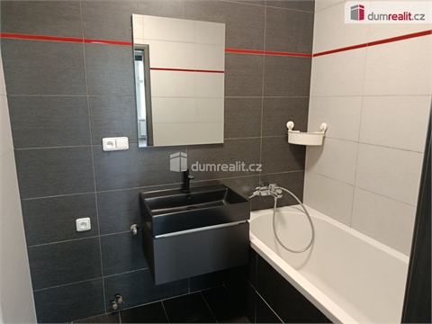 Pronájem bytu 3kk, 92 m² - 12