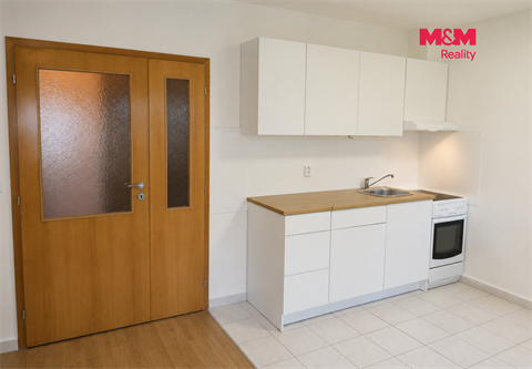 Pronájem bytu 1kk, 28 m² 2