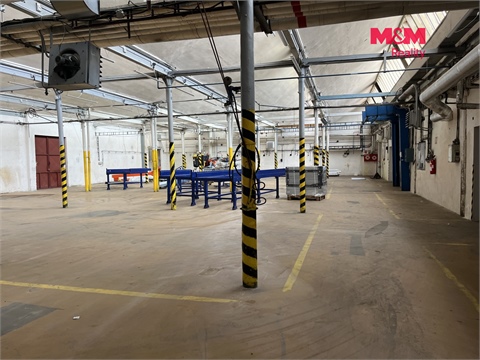 Pronájem skladu / haly, 1 100 m² - 4