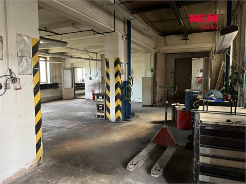 Pronájem skladu / haly, 1 100 m² 22
