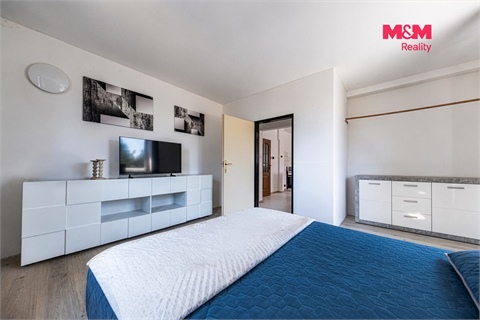 Prodej rodinného domu, 690 m² 2