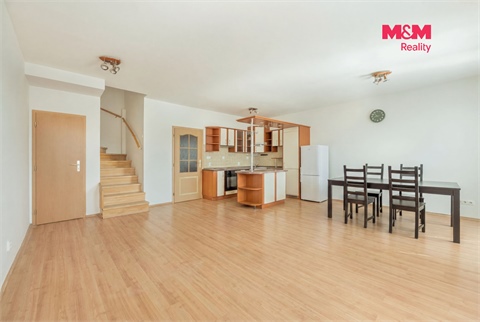 Prodej bytu 4kk, 102 m² 8