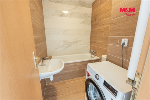 Prodej bytu 4kk, 102 m² - 22
