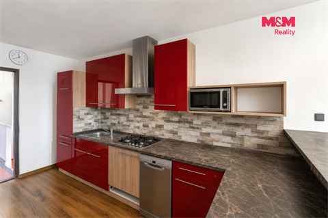 Prodej rodinného domu, 290 m² 4
