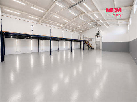 Pronájem obchodních prostor, 405 m² 2