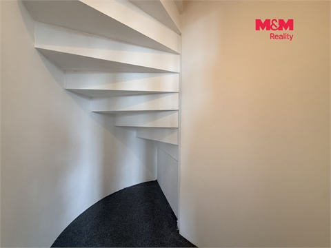 Pronájem kanceláře, 42 m² 8