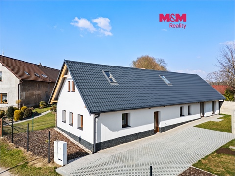 Prodej rodinného domu, 104 m² 0