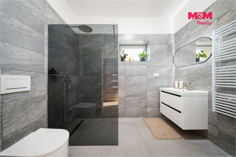 Prodej rodinného domu, 104 m² 8
