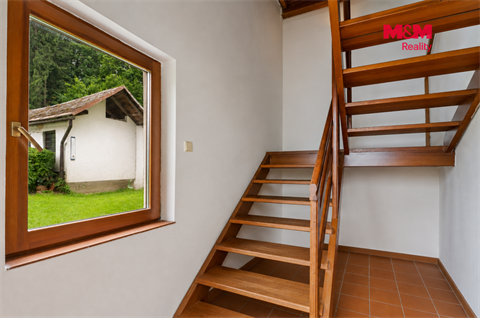 Prodej rodinného domu, 376 m² - 6
