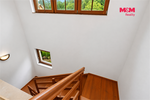 Prodej rodinného domu, 376 m² 8