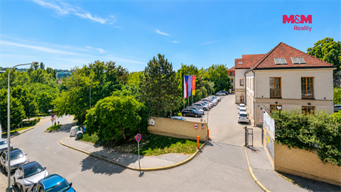 Prodej bytu 3+1, 93 m² 26