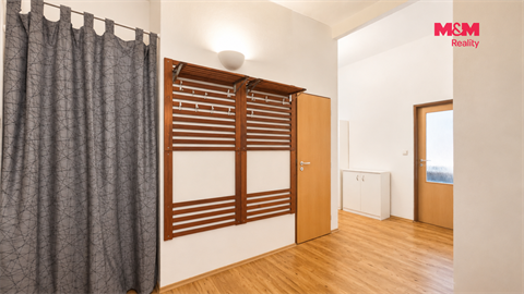 Prodej bytu 3+1, 93 m² 8