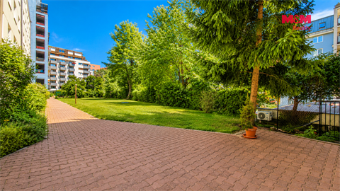 Prodej bytu 3+1, 93 m² 24
