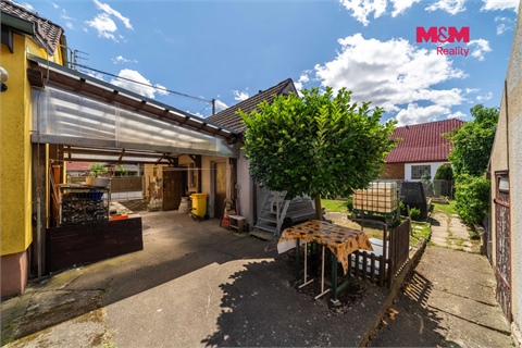 Prodej rodinného domu, 145 m² - 24