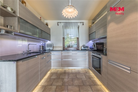 Prodej rodinného domu, 115 m² - 2