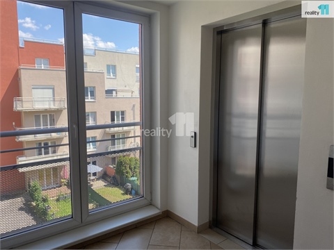 Pronájem bytu 2kk, 52 m² - 4