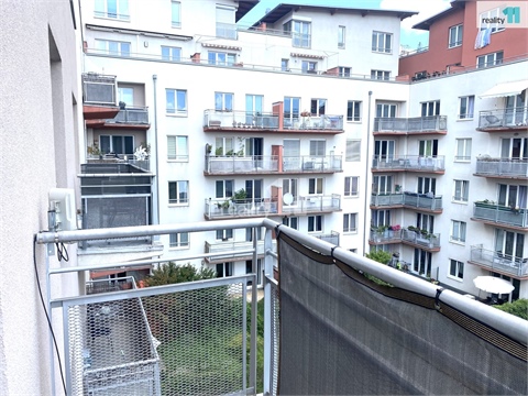 Pronájem bytu 2kk, 52 m² 4