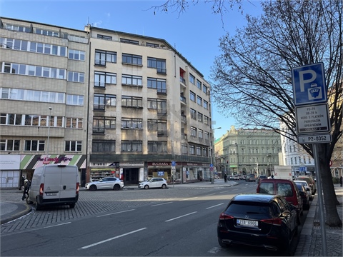 Prodej bytu 4+1, 141 m² 26