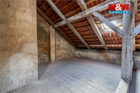 Prodej atypického bytu, 126 m² 8