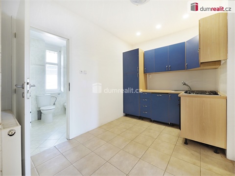 Prodej rodinného domu, 200 m² 6