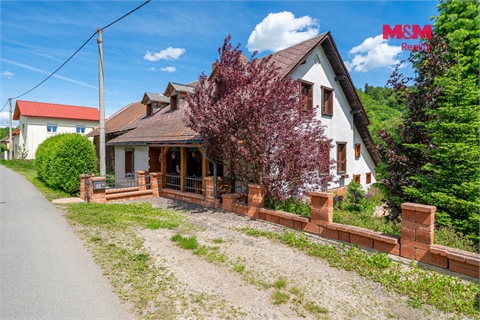Prodej rodinného domu, 223 m² - 2