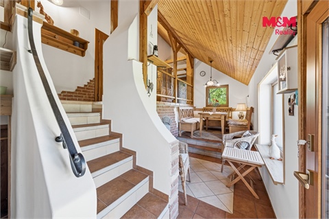 Prodej rodinného domu, 223 m² - 6