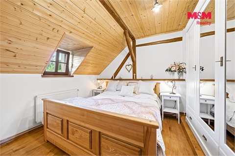 Prodej rodinného domu, 223 m² - 10