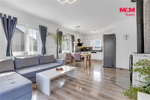 Prodej rodinného domu, 74 m² 2