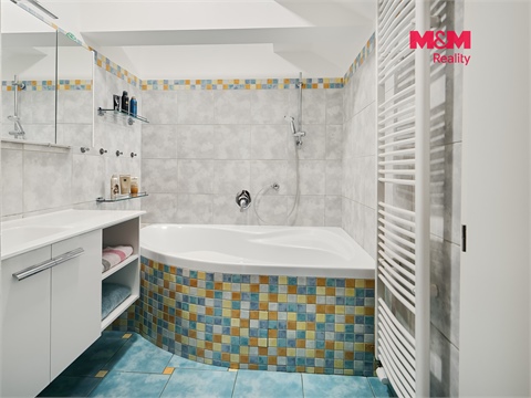 Prodej bytu 3kk, 80 m² - 12