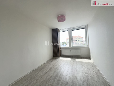Pronájem bytu 3kk, 82 m² - 8