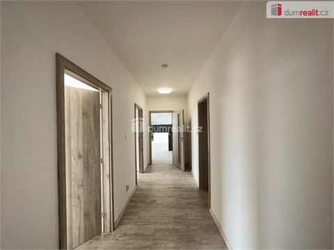 Pronájem bytu 3kk, 82 m² 14
