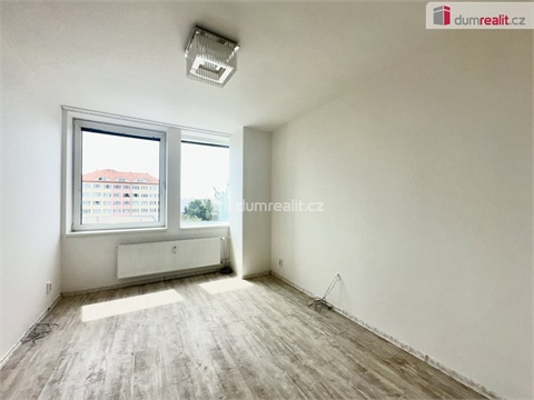 Pronájem bytu 3kk, 82 m² - 6
