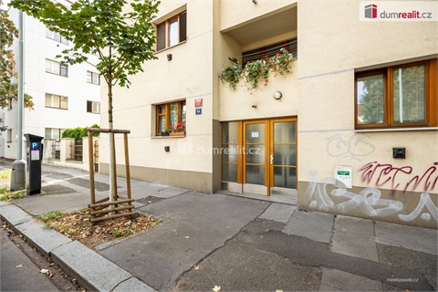 Prodej bytu 2+1, 44 m² - 2