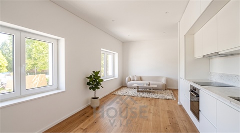Prodej bytu 2kk, 65 m² 0