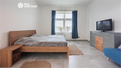 Prodej bytu 3kk, 81 m² 24