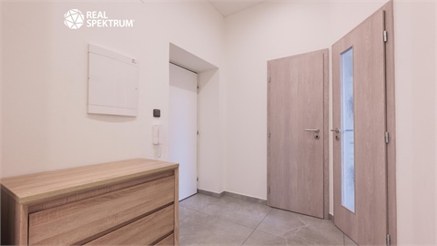 Prodej bytu 3kk, 81 m² - 12